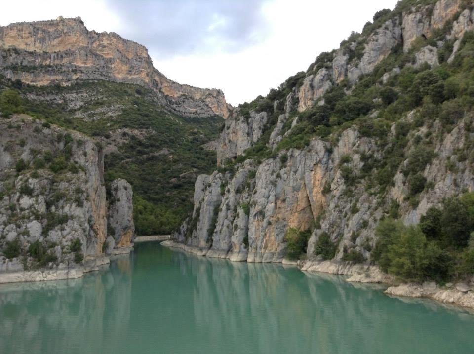 Apartamento Pirineo Aragones Sabiñánigo Kültér fotó