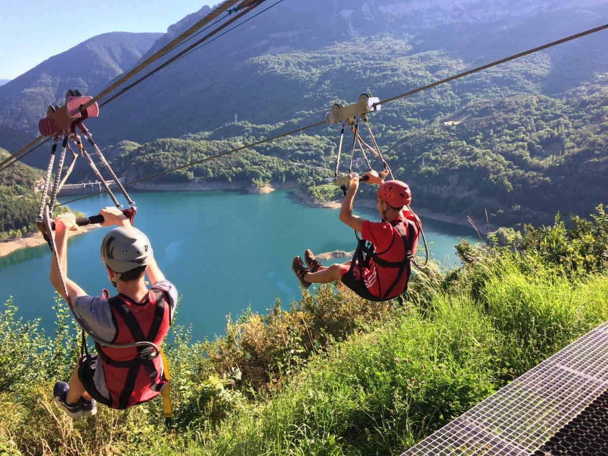 Apartamento Pirineo Aragones Sabiñánigo Kültér fotó