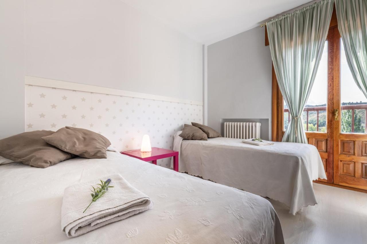Apartamento Pirineo Aragones Sabiñánigo Kültér fotó