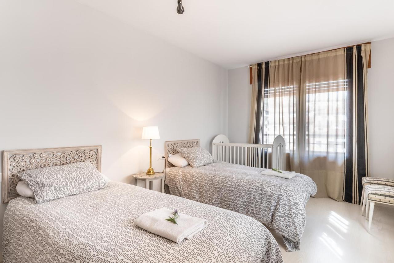 Apartamento Pirineo Aragones Sabiñánigo Kültér fotó