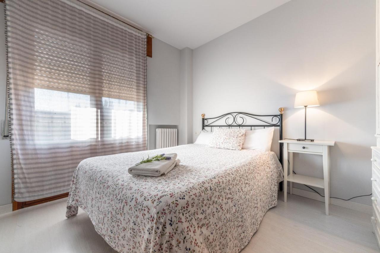 Apartamento Pirineo Aragones Sabiñánigo Kültér fotó
