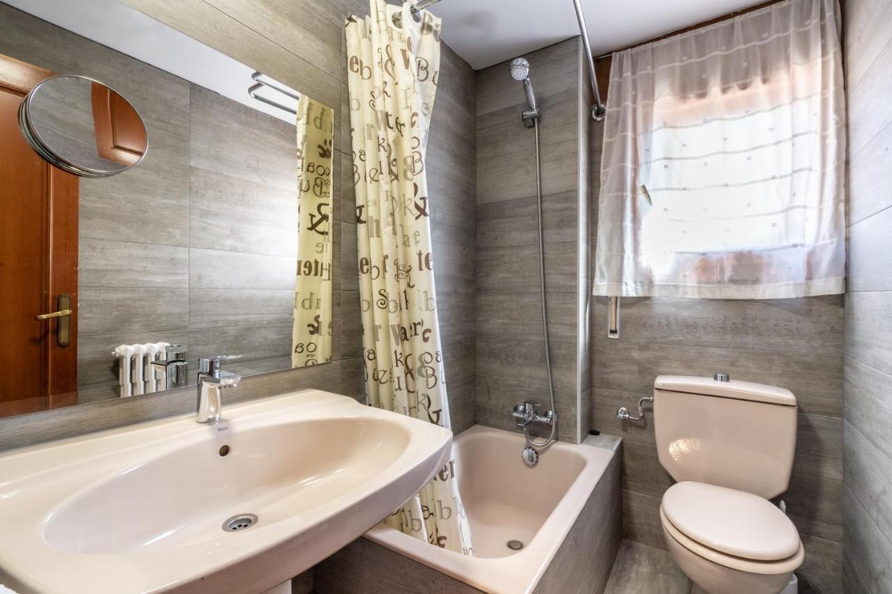 Apartamento Pirineo Aragones Sabiñánigo Kültér fotó